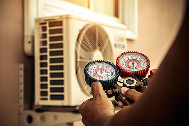 Professional Hvac technician working in Kingston, OK